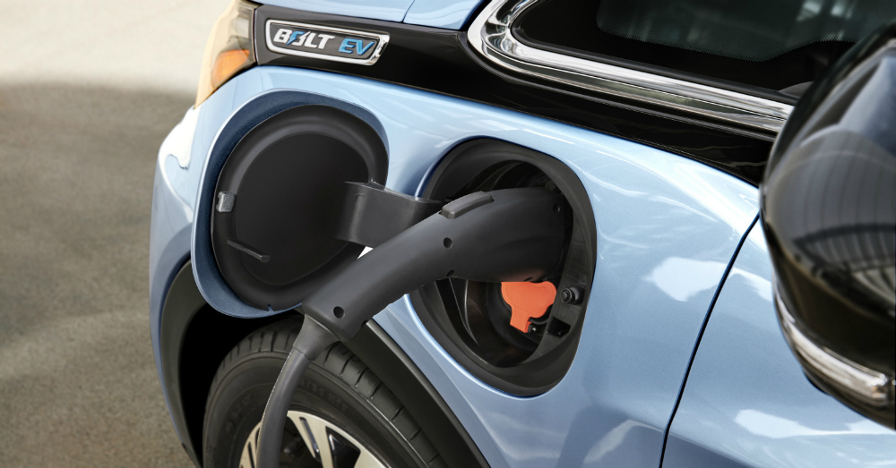 10.26.16 - Chevy Bolt Charging