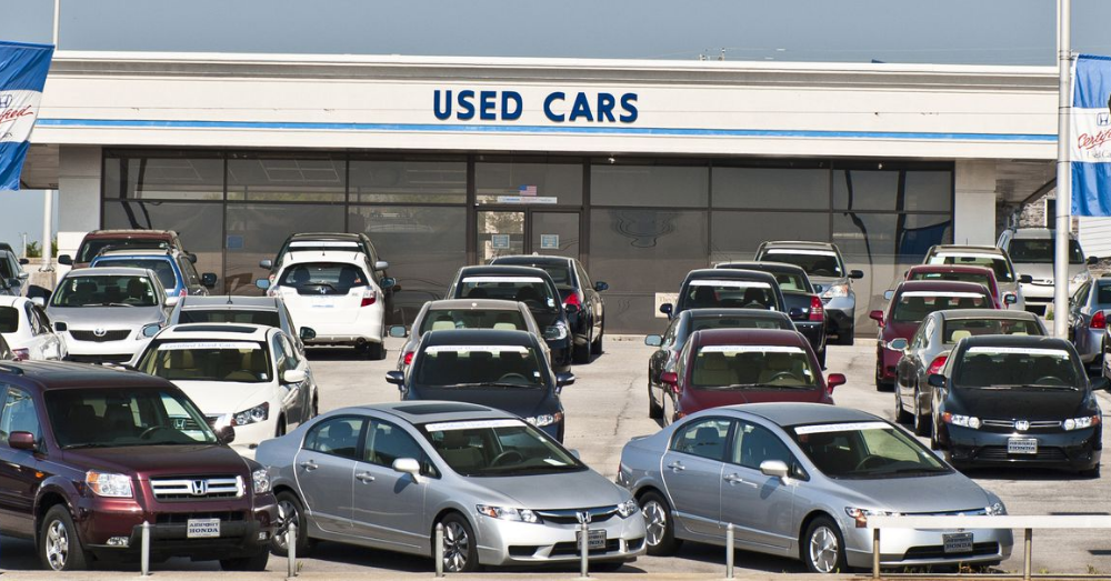 5 Important Things to Look for Before Buying a Pre-Owned Car